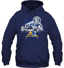 Load image into Gallery viewer, snoopy watch New England Patriots city star light shirt