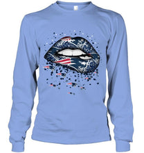Load image into Gallery viewer, New England Patriots heart glitter pattern lips shirt