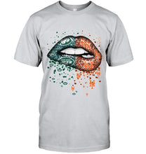 Load image into Gallery viewer, New York Jets and New York Mets glitter pattern sexy lips t shirt
