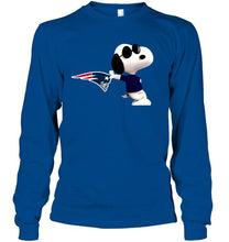 Load image into Gallery viewer, New England Patriots snoopy sun glasses proud fan hoodie