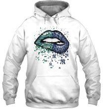 Load image into Gallery viewer, New York Jets and New York Yankees glitter pattern sexy lips t shirt