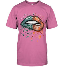 Load image into Gallery viewer, New York Jets and New York Mets glitter pattern sexy lips t shirt