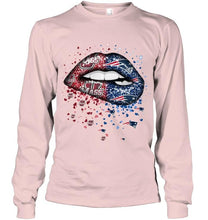 Load image into Gallery viewer, New England Patriots and UMass Minutemens glitter pattern sexy lips t shirt