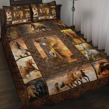 Load image into Gallery viewer, horse riding passion fan quilt blanket