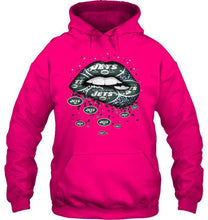 Load image into Gallery viewer, New York Jets heart glitter pattern lips shirt