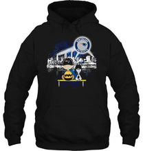 Load image into Gallery viewer, snoopy watch New England Patriots city star light shirt