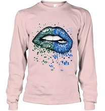 Load image into Gallery viewer, New York Jets and Buffalo Bulls glitter pattern sexy lips t shirt