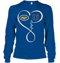 Load image into Gallery viewer, New York Jets New York Yankees love heart shirt