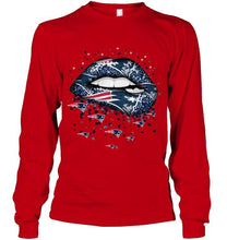 Load image into Gallery viewer, New England Patriots heart glitter pattern lips shirt