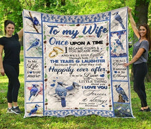 Load image into Gallery viewer, husband to wife blue cardinals quilt blanket