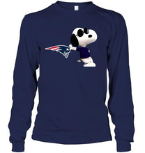 Load image into Gallery viewer, New England Patriots snoopy sun glasses proud fan hoodie