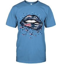 Load image into Gallery viewer, New England Patriots heart glitter pattern lips shirt