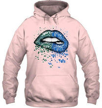Load image into Gallery viewer, New York Jets and Buffalo Bulls glitter pattern sexy lips t shirt